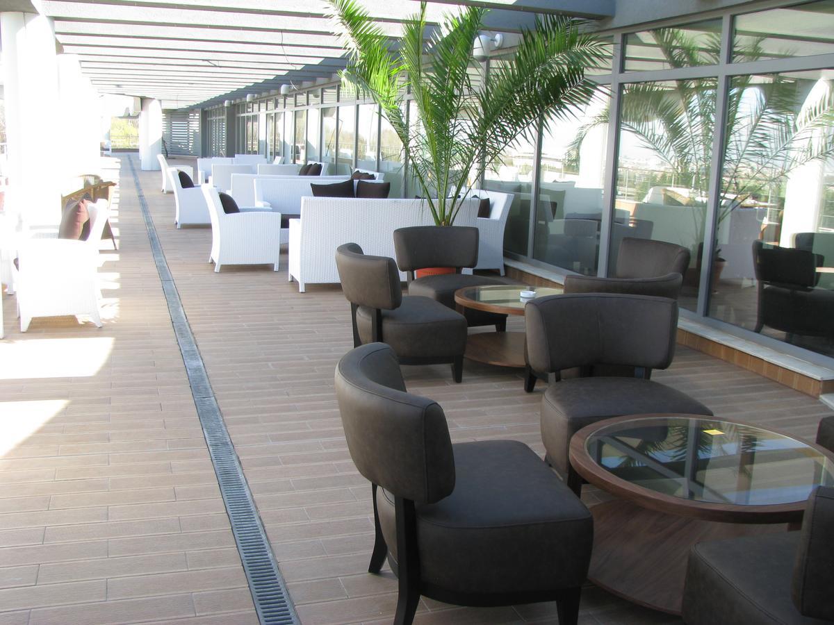 Bon Bon Park & Boyana 4*
